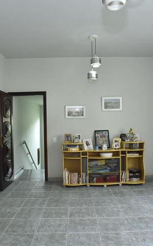Casa de condomínio à venda com 450m², 4 quartos e 6 vagasHall Superior