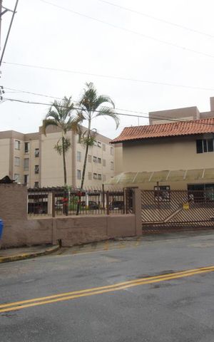 Apartamento à venda com 55m², 2 quartos e 1 vagaFachada