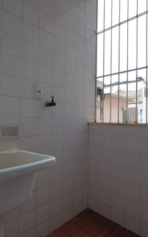 Apartamento para alugar com 70m², 2 quartos e 1 vagaÁrea de Serviço