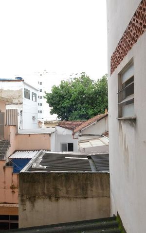 Apartamento para alugar com 70m², 2 quartos e 1 vagaÁrea de Serviço Vista