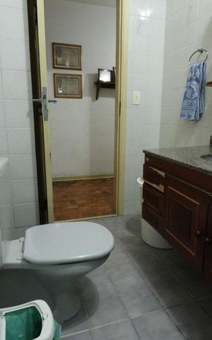 Apartamento à venda com 180m², 3 quartos e 1 vagaBanheiro 2
