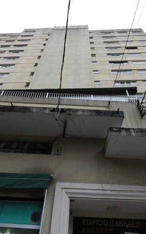 Apartamento à venda com 180m², 3 quartos e 1 vagaFachada