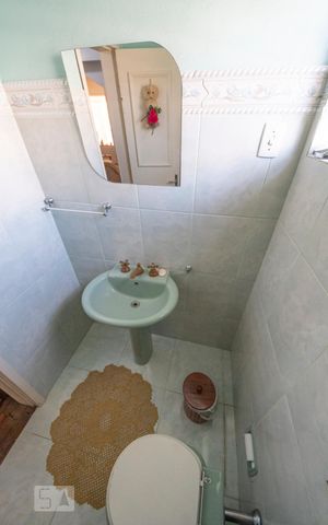 Casa à venda com 360m², 3 quartos e 4 vagasLavabo