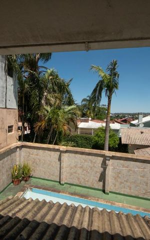 Casa à venda com 360m², 3 quartos e 4 vagasSacada do Quarto da Suíte 3