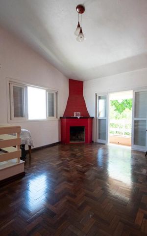 Casa à venda com 360m², 3 quartos e 4 vagasSala 2