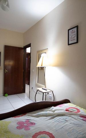 Casa à venda com 300m², 5 quartos e 2 vagas Casa à venda com 300m², 5 quartos e 2 vagasSuíte 2