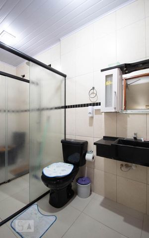 Casa à venda com 300m², 5 quartos e 2 vagas Casa à venda com 300m², 5 quartos e 2 vagasBanheiro da Suíte 2