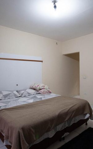 Casa à venda com 300m², 5 quartos e 2 vagas Casa à venda com 300m², 5 quartos e 2 vagasSuíte Master