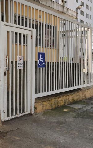 Apartamento à venda com 38m², 1 quarto e 1 vagaFachada