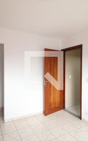 Apartamento para alugar com 60m², 2 quartos e sem vagaSala