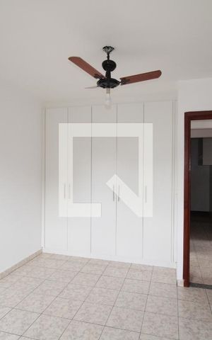 Apartamento para alugar com 60m², 2 quartos e sem vagaQuarto 2 