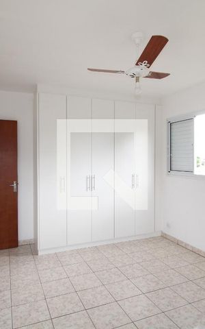 Apartamento para alugar com 60m², 2 quartos e sem vagaQuarto 1 