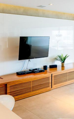 Apartamento à venda com 108m², 2 quartos e 2 vagas Apartamento à venda com 108m², 2 quartos e 2 vagasSala
