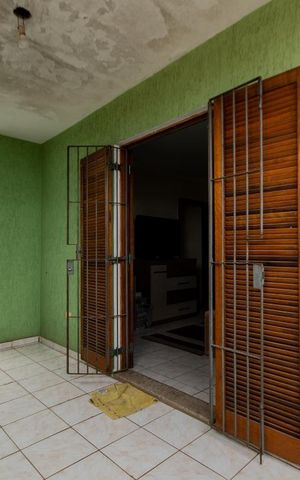 Casa à venda com 300m², 3 quartos e 3 vagas Casa à venda com 300m², 3 quartos e 3 vagasVaranda do Quarto 1