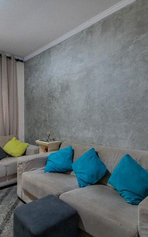 Casa à venda com 300m², 3 quartos e 3 vagas Casa à venda com 300m², 3 quartos e 3 vagasSala