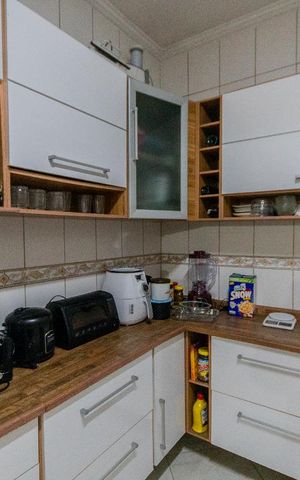 Casa à venda com 300m², 3 quartos e 3 vagas Casa à venda com 300m², 3 quartos e 3 vagasCozinha