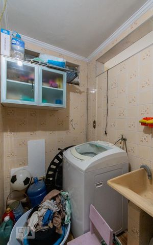 Casa à venda com 300m², 3 quartos e 3 vagas Casa à venda com 300m², 3 quartos e 3 vagasÁrea de Serviço