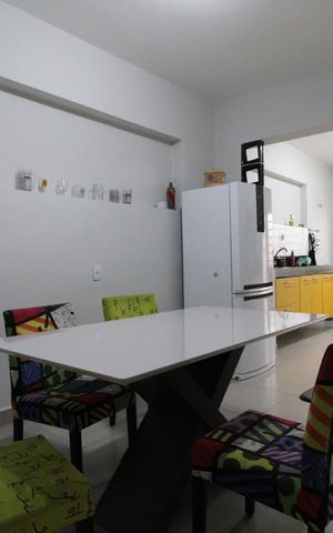 Casa à venda com 225m², 3 quartos e 3 vagasCozinha