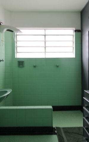 Casa à venda com 225m², 3 quartos e 3 vagasBanheiro 1