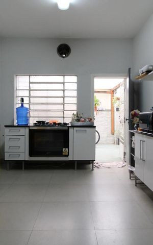 Casa à venda com 225m², 3 quartos e 3 vagasCozinha