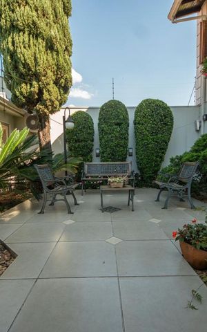 Casa à venda com 680m², 3 quartos e 2 vagasJardim