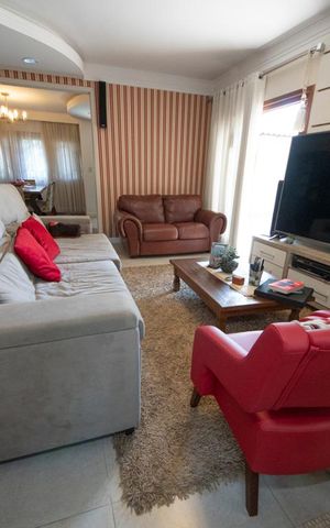 Casa à venda com 680m², 3 quartos e 2 vagasSala de Estar