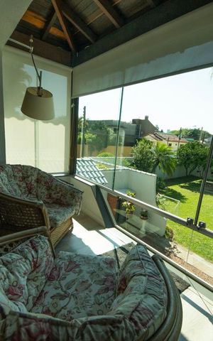 Casa à venda com 680m², 3 quartos e 2 vagasSacada da Sala 2