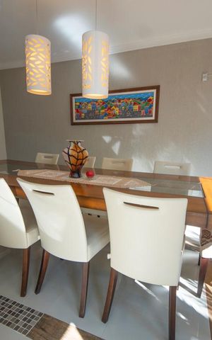 Casa à venda com 680m², 3 quartos e 2 vagasSalão de festas