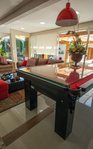 Casa à venda com 680m², 3 quartos e 2 vagasSalão de festas