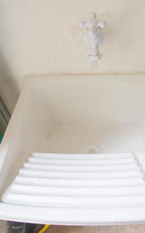 Casa à venda com 340m², 4 quartos e 3 vagasDetalhe Área de Serviço