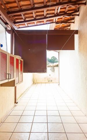 Casa à venda com 340m², 3 quartos e 6 vagasÁrea de Serviço 