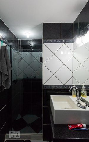 Apartamento à venda com 86m², 2 quartos e 1 vagaBanheiro