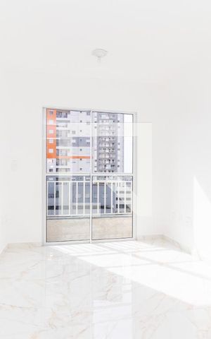 Apartamento à venda com 35m², 2 quartos e sem vaga Apartamento à venda com 35m², 2 quartos e sem vagaSala