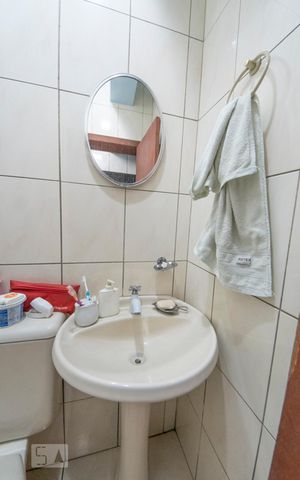 Casa à venda com 350m², 5 quartos e 3 vagasBanheiro