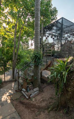 Casa à venda com 350m², 5 quartos e 3 vagasPátio