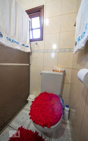 Casa à venda com 350m², 5 quartos e 3 vagasBanheiro da Suíte 1