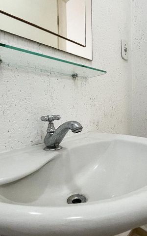 Casa à venda com 268m², 3 quartos e 1 vaga Casa à venda com 268m², 3 quartos e 1 vagaLavabo