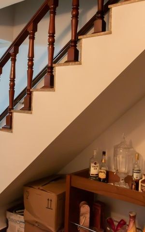 Casa à venda com 250m², 8 quartos e 2 vagas Casa à venda com 250m², 8 quartos e 2 vagasCasa 1 - Sala