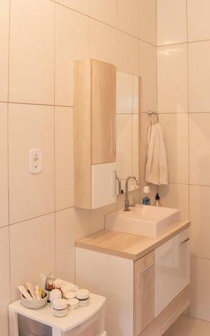 Casa à venda com 250m², 8 quartos e 2 vagas Casa à venda com 250m², 8 quartos e 2 vagasCasa 1 - Banheiro da Suite 1