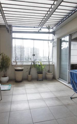 Apartamento para alugar com 159m², 3 quartos e 3 vagasVaranda