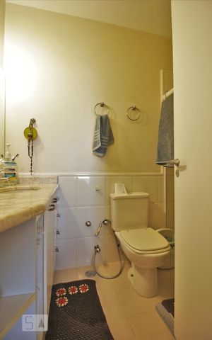 Apartamento para alugar com 159m², 3 quartos e 3 vagasBanheiro da suíte 2