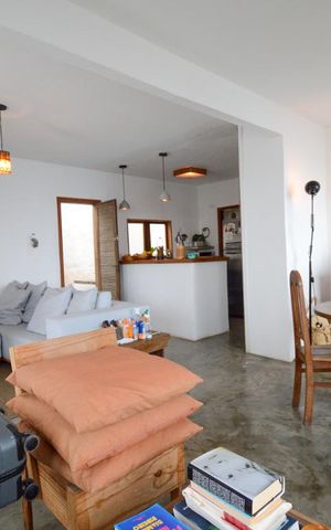 Casa à venda com 500m², 6 quartos e sem vaga Casa à venda com 500m², 6 quartos e sem vagaStudio