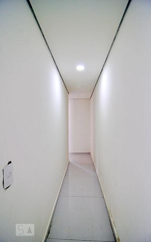 Apartamento à venda com 180m², 4 quartos e 4 vagasCorredor