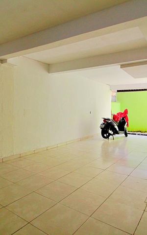 Apartamento à venda com 180m², 4 quartos e 4 vagasGaragem