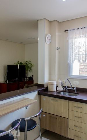 Apartamento à venda com 130m², 2 quartos e 2 vagas Apartamento à venda com 130m², 2 quartos e 2 vagasCozinha