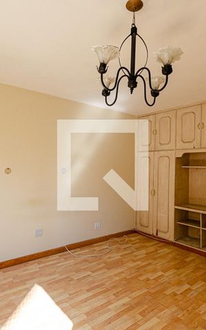 Apartamento à venda com 170m², 4 quartos e 2 vagas Apartamento à venda com 170m², 4 quartos e 2 vagasQuarto