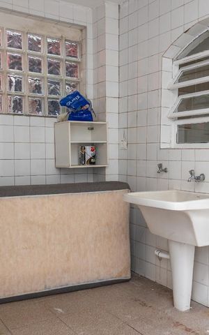 Casa para alugar com 100m², 2 quartos e 1 vaga Casa para alugar com 100m², 2 quartos e 1 vagaÁrea de serviço