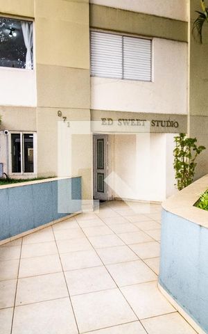 Apartamento à venda com 33m², 1 quarto e 1 vaga Apartamento à venda com 33m², 1 quarto e 1 vagaEntrada do prédio - detalhe acesso