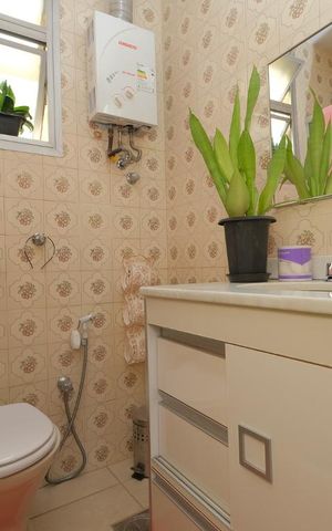 Apartamento à venda com 69m², 2 quartos e 1 vagaBanheiro Social