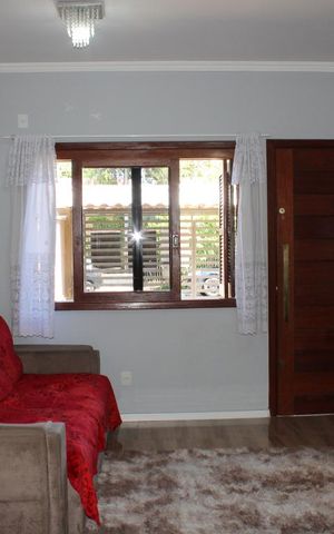 Casa à venda com 92m², 2 quartos e 1 vagaSala